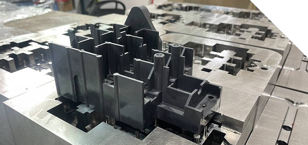 BMC Mold vs SMC Mold: Key Design Differences